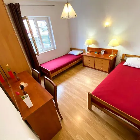 Apartment Julijana *
